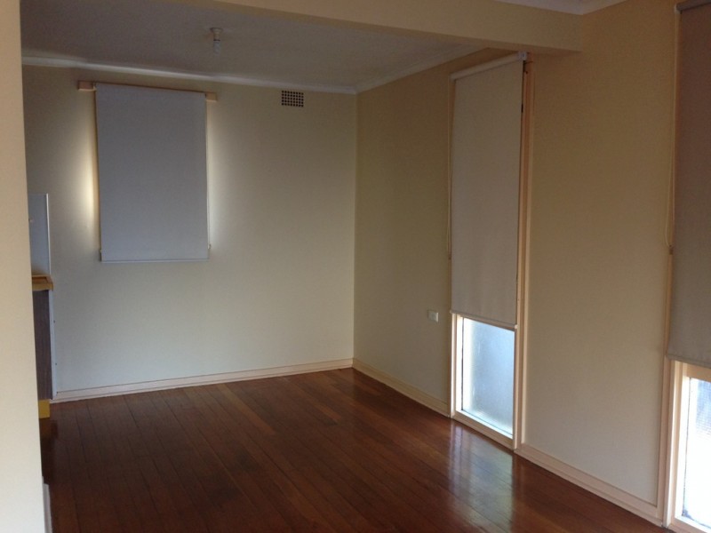 11 Green Street, Tamworth NSW 2340