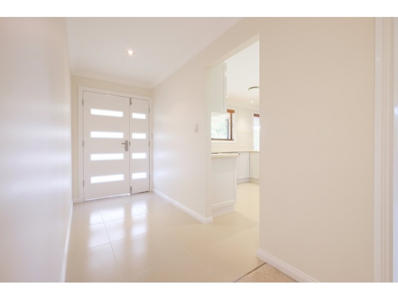 21 ROSEDALE AVENUE, Tamworth NSW 2340