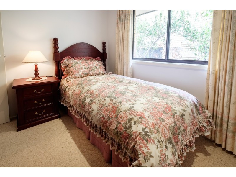 21 ROSEDALE AVENUE, Tamworth NSW 2340