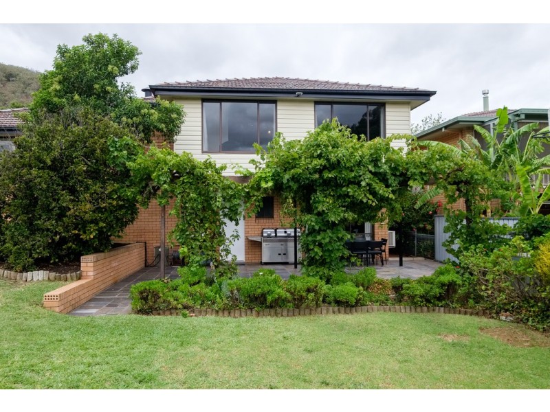 21 ROSEDALE AVENUE, Tamworth NSW 2340