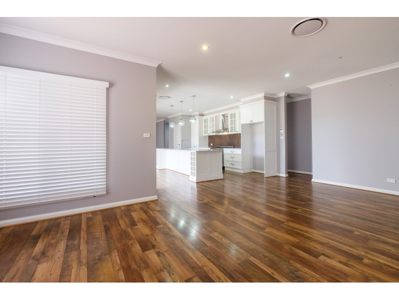 2 Bentwing Place, Tamworth NSW 2340