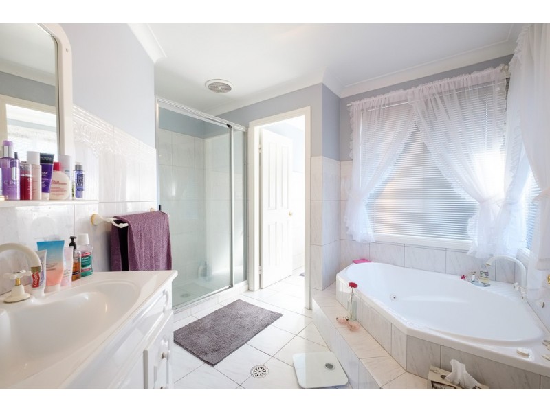 29 Caloola Street, Tamworth NSW 2340