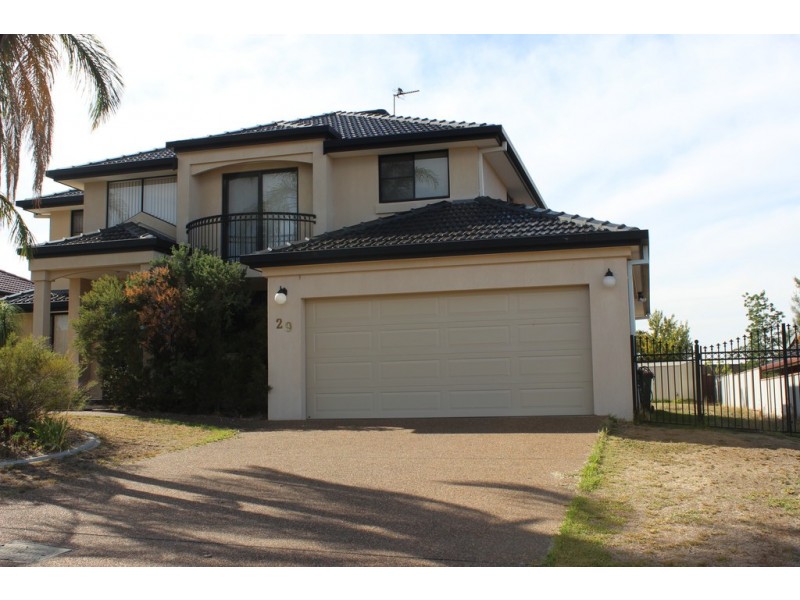29 Caloola Street, Tamworth NSW 2340