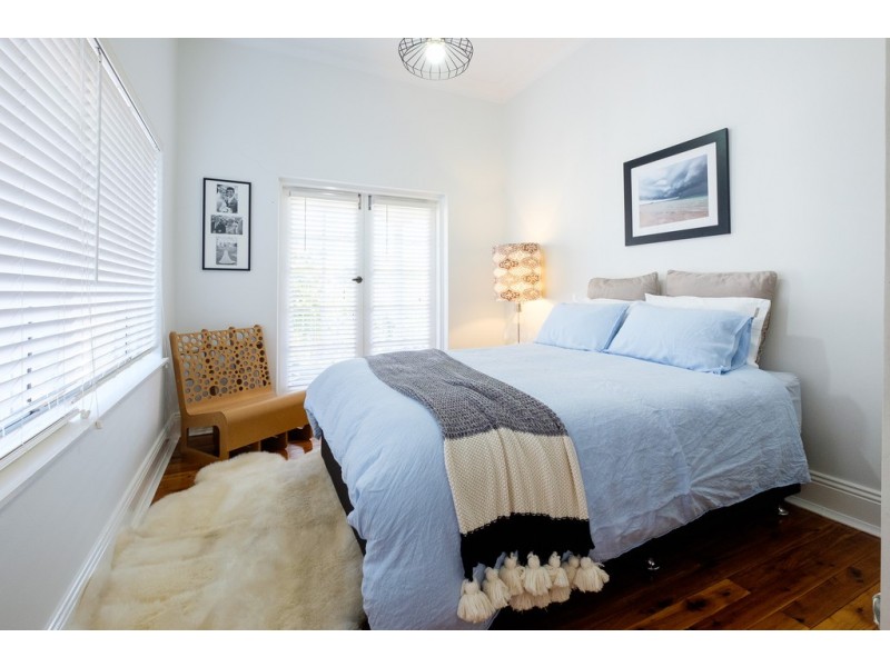 76 Carthage Street, Tamworth NSW 2340