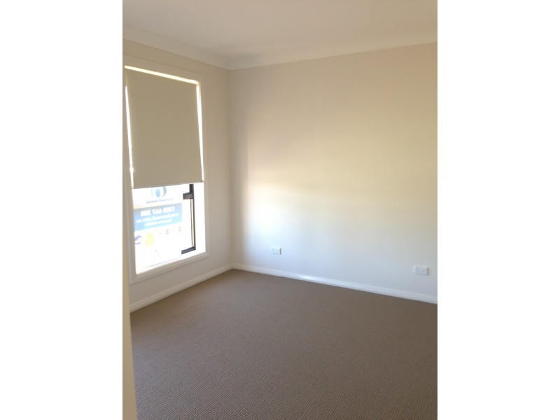 8 Lambert Street, Tamworth NSW 2340