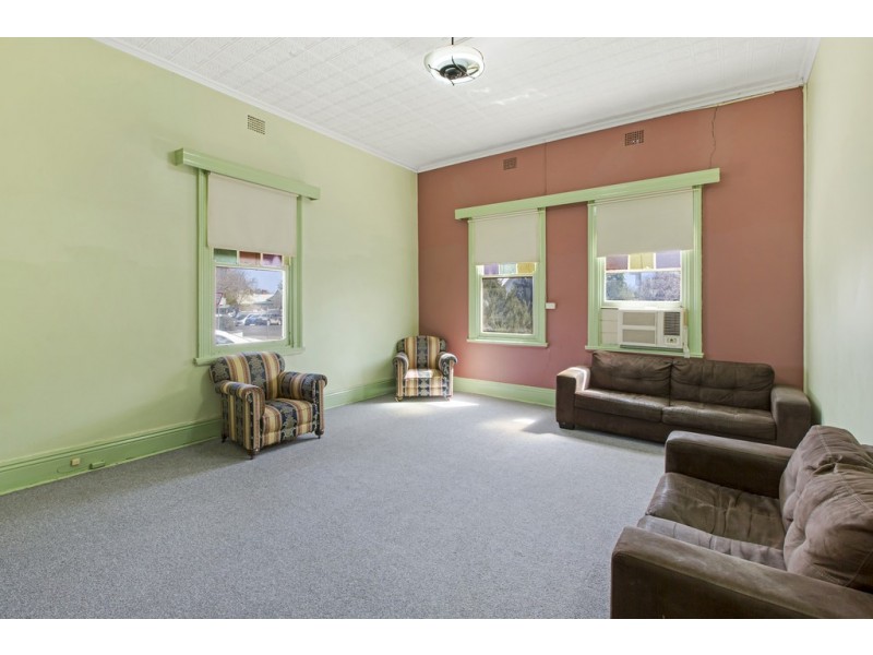 Unit 1 and 2 133 Brisbane street, Tamworth NSW 2340