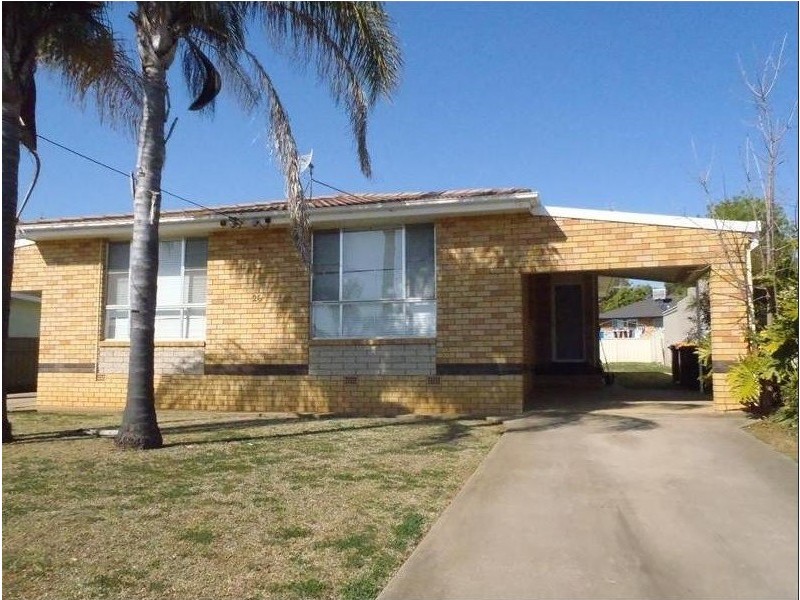 2/26 Elm Street, Tamworth NSW 2340