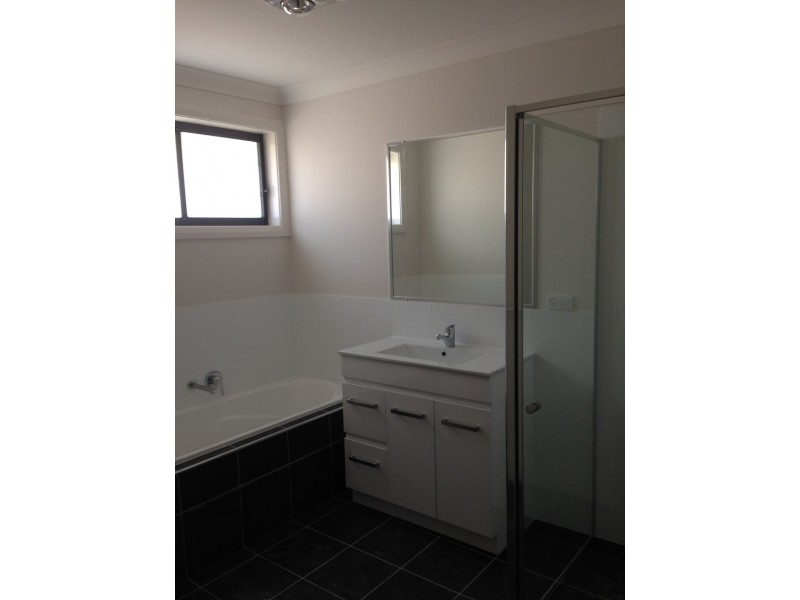 5 Kenny Drive, Tamworth NSW 2340