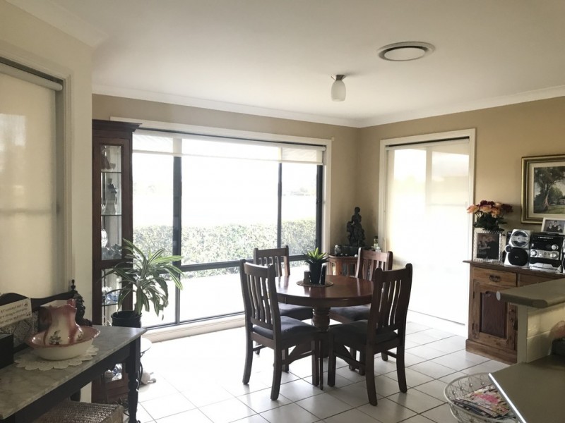 41 The Retreat, Tamworth NSW 2340