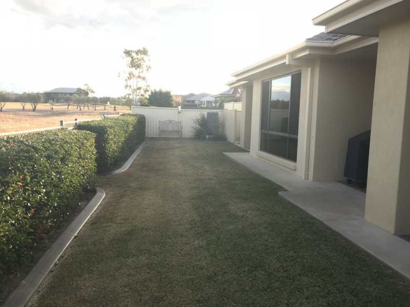 41 The Retreat, Tamworth NSW 2340
