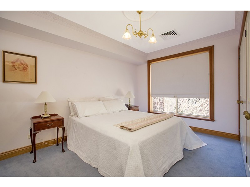 9 Wayamba Close, Tamworth NSW 2340