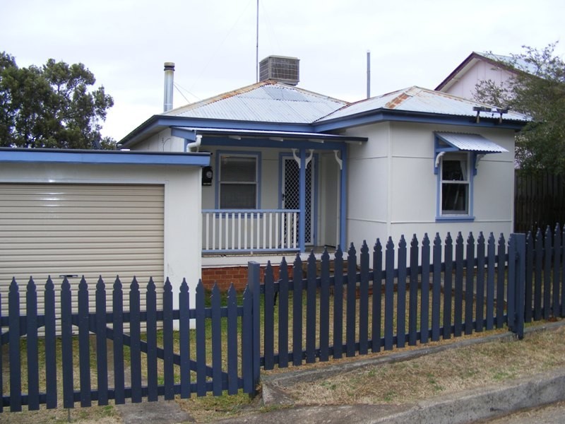 33 Rawson Avenue, Tamworth NSW 2340