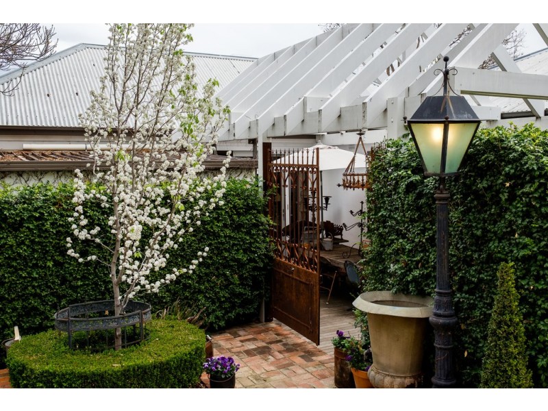 102 Brisbane street, East Tamworth NSW 2340