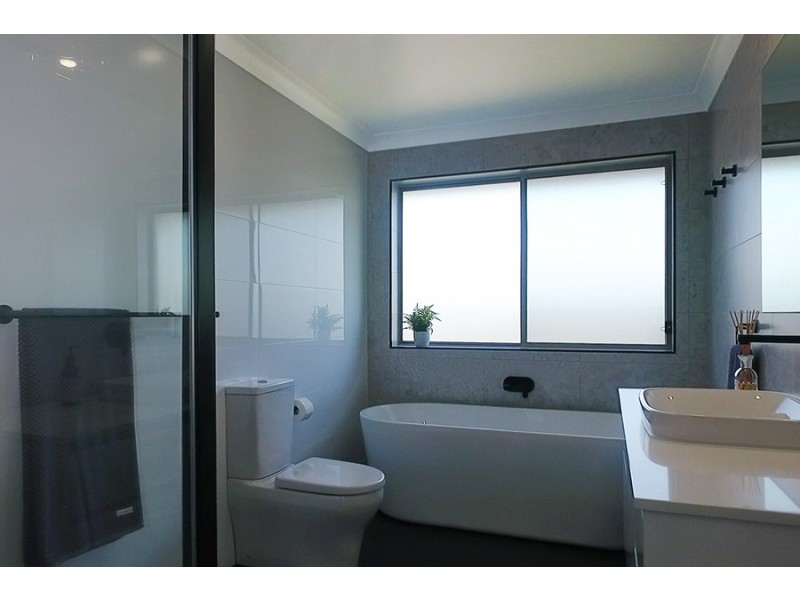 4 Charolais Drive, Tamworth NSW 2340