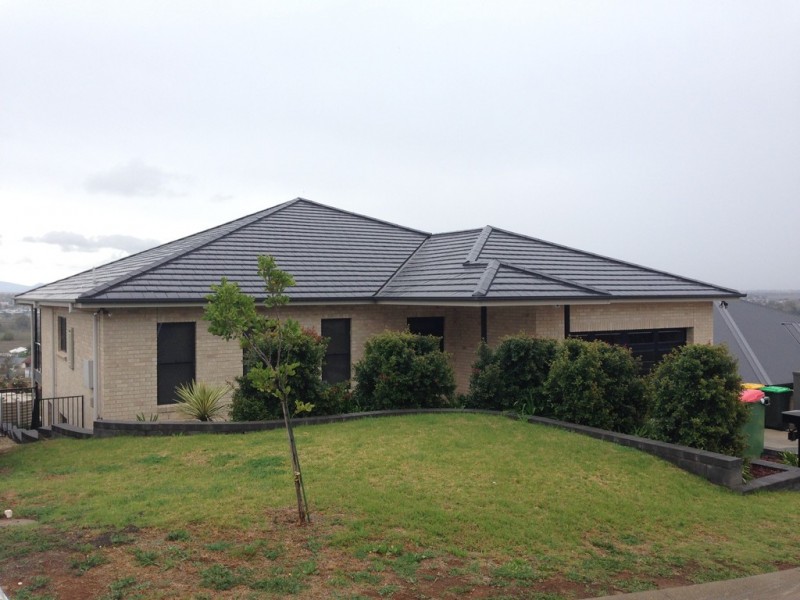 8 Wollemi Close, Tamworth NSW 2340