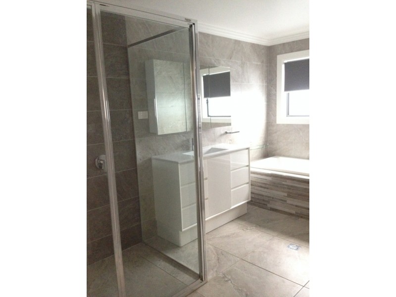 8 Wollemi Close, Tamworth NSW 2340