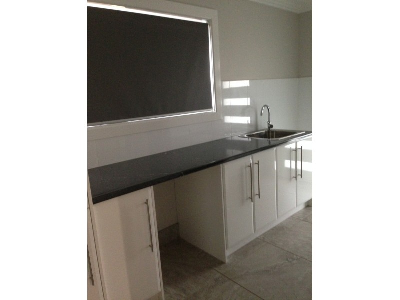 8 Wollemi Close, Tamworth NSW 2340