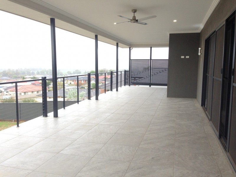 8 Wollemi Close, Tamworth NSW 2340