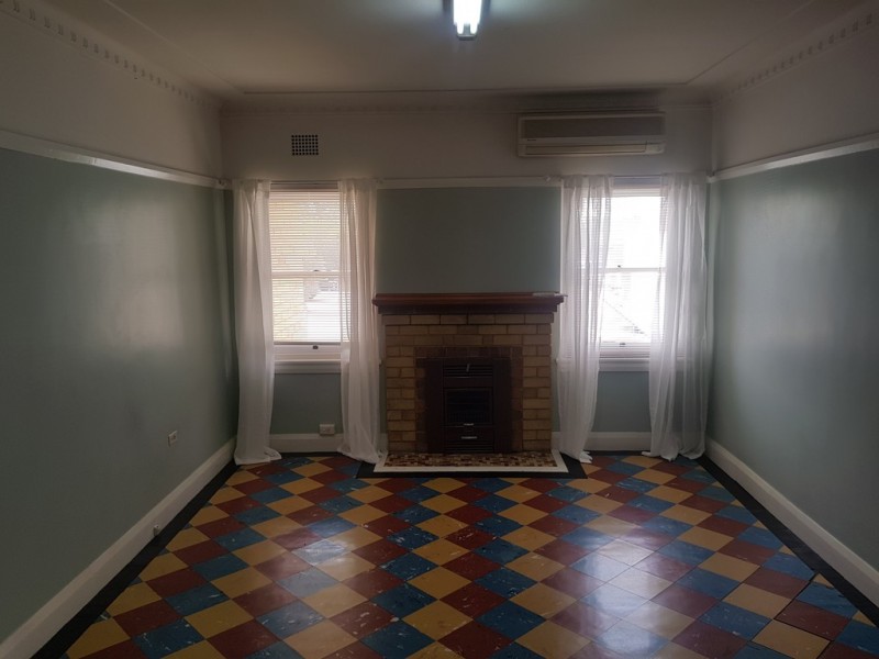 4 King Street, Tamworth NSW 2340