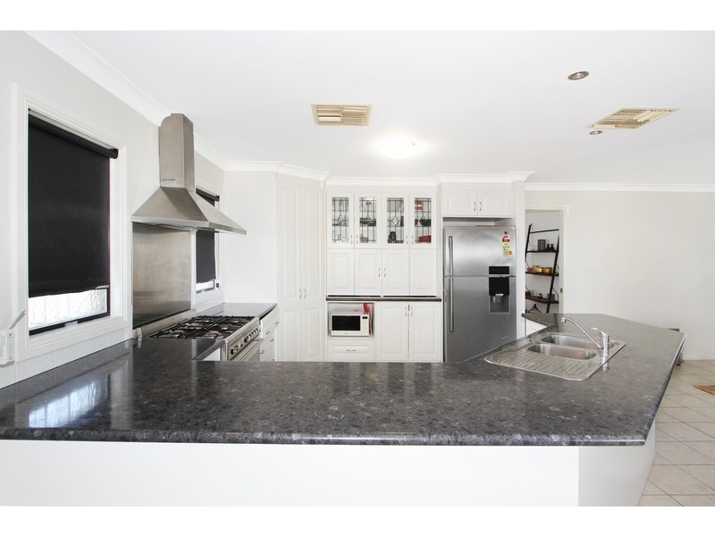 76 Warwick Road, Tamworth NSW 2340