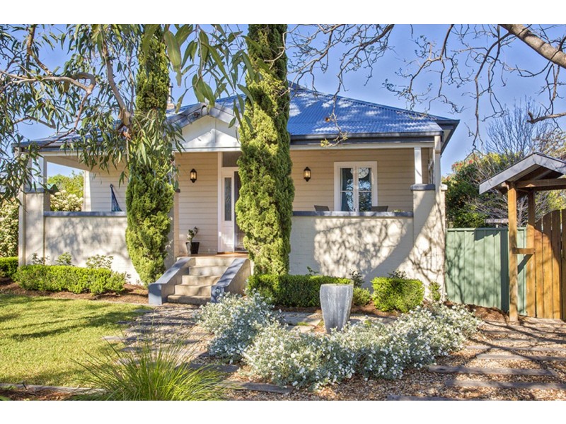 43 King Street, West Tamworth NSW 2340