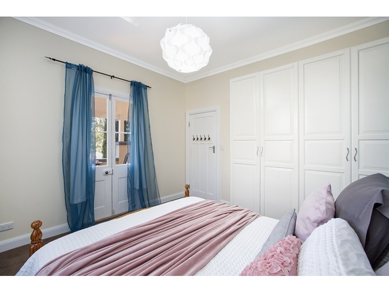 43 King Street, West Tamworth NSW 2340