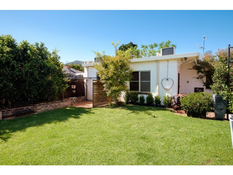 76 Carthage Street, Tamworth NSW 2340