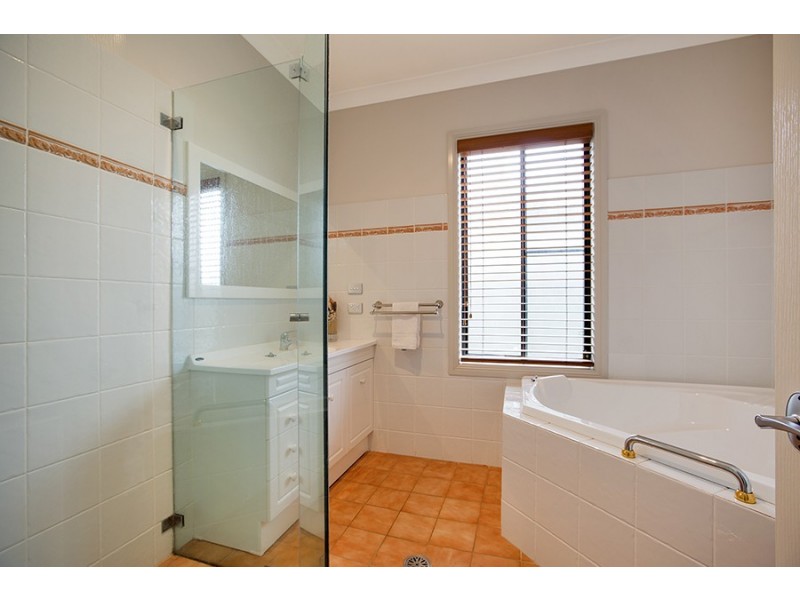 20 The Grange, Tamworth NSW 2340