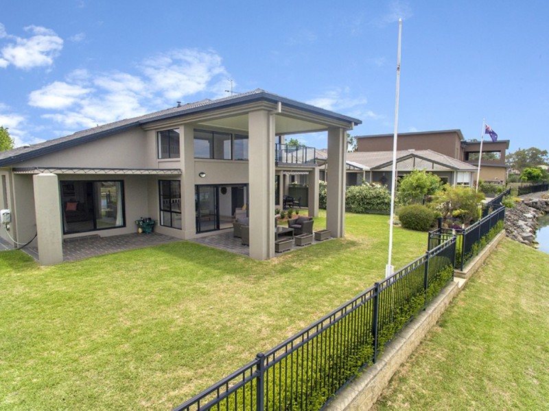 20 The Grange, Tamworth NSW 2340