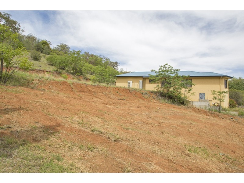 9 Erol Place, Tamworth NSW 2340