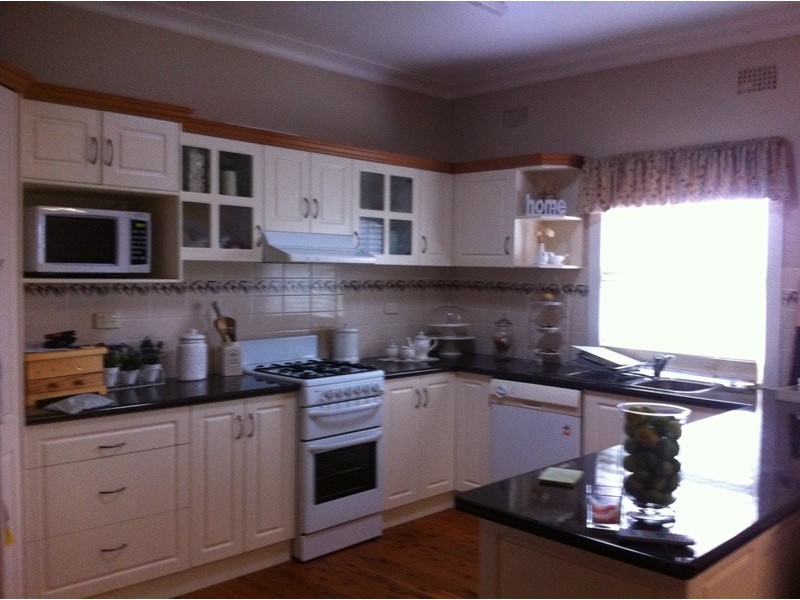 130 Fitzroy Street, Tamworth NSW 2340