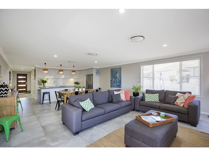 19 Peak Drive, Tamworth NSW 2340