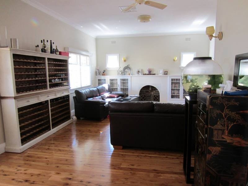 12  Raglan Street, Tamworth NSW 2340