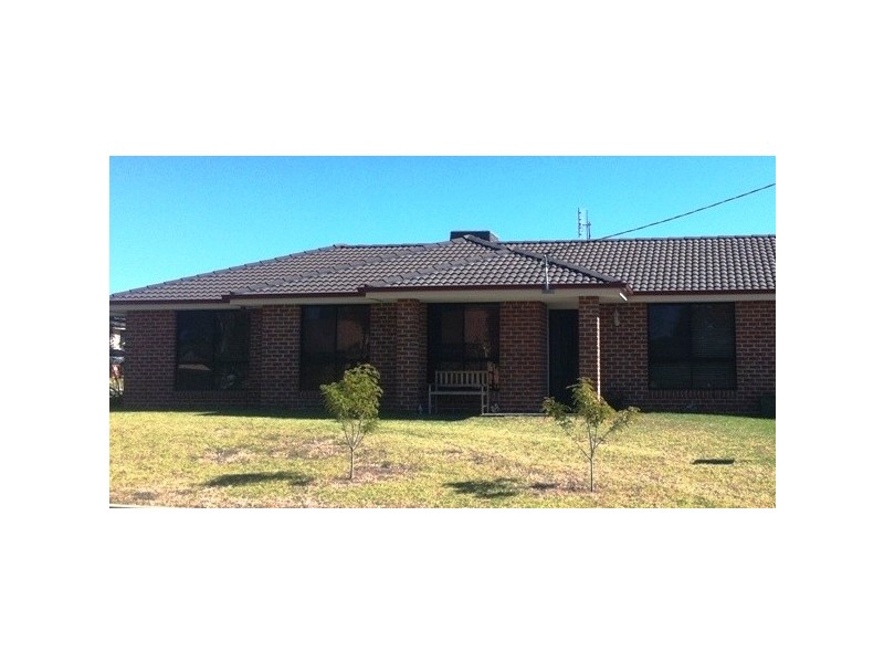 83 Evans Street, Tamworth NSW 2340
