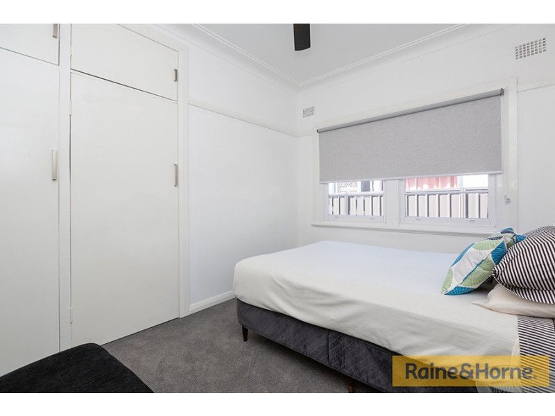 11 Cohen Street, Tamworth NSW 2340