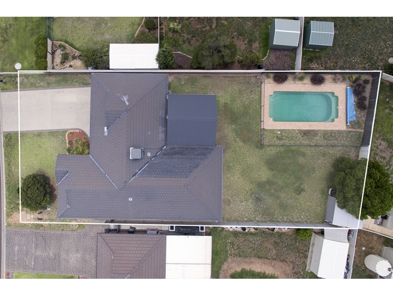 3 Milpara Crt, Tamworth NSW 2340