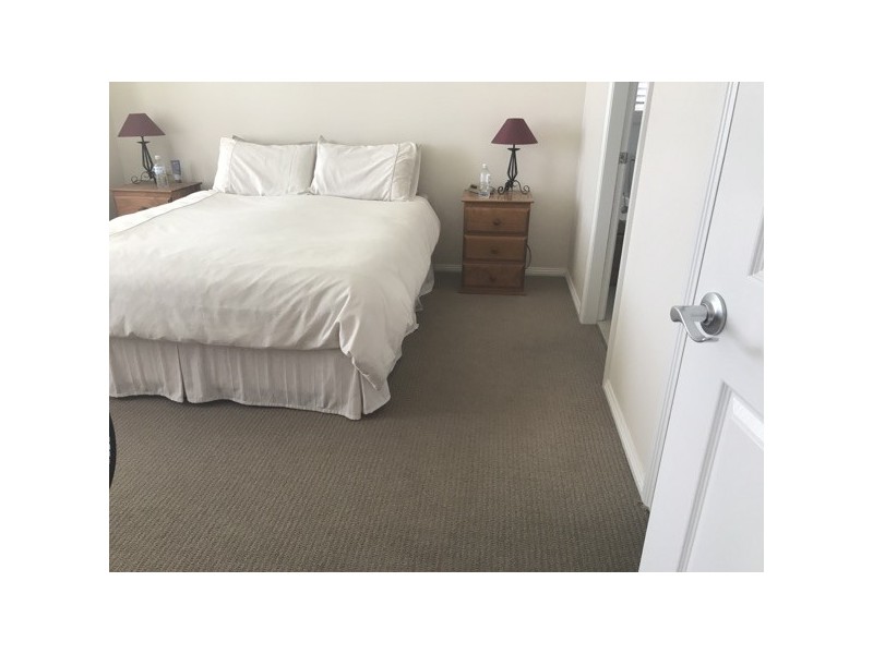 10 The Patio, Hillvue NSW 2340