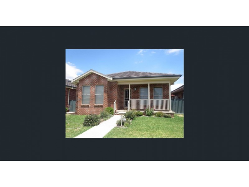 10 The Patio, Hillvue NSW 2340