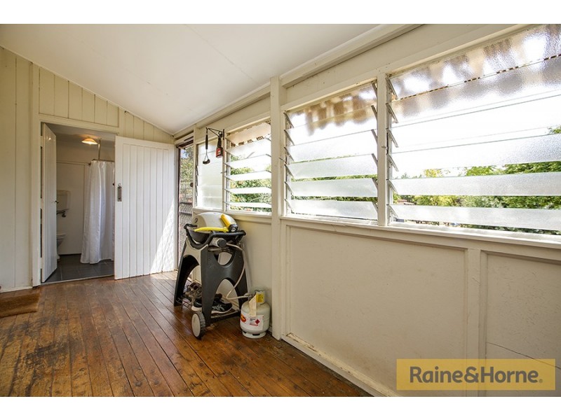 52 White street, Tamworth NSW 2340