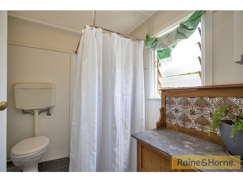 52 White street, Tamworth NSW 2340