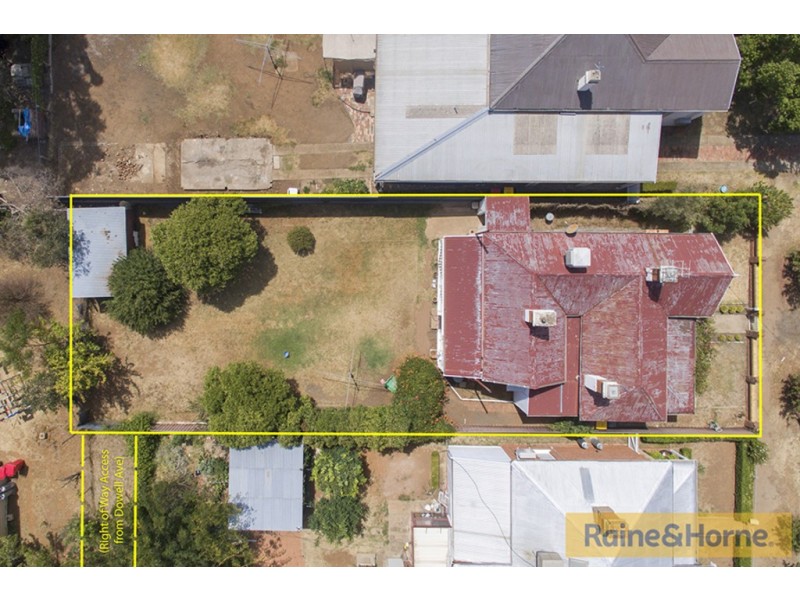 52 White street, Tamworth NSW 2340