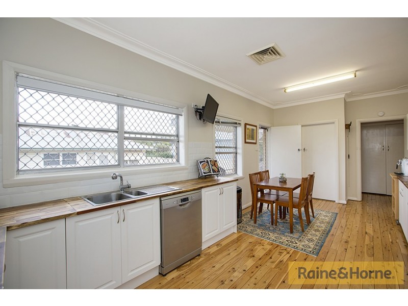 172 North Street, Tamworth NSW 2340