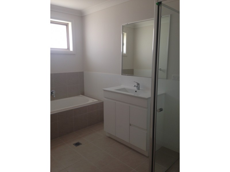 57 Kenny Drive, Tamworth NSW 2340