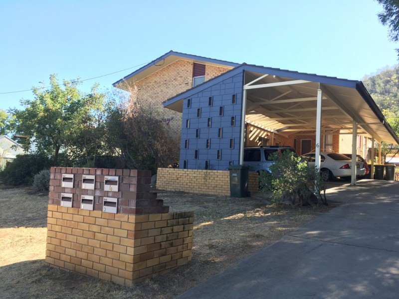 4/6 Golf Street, Tamworth NSW 2340