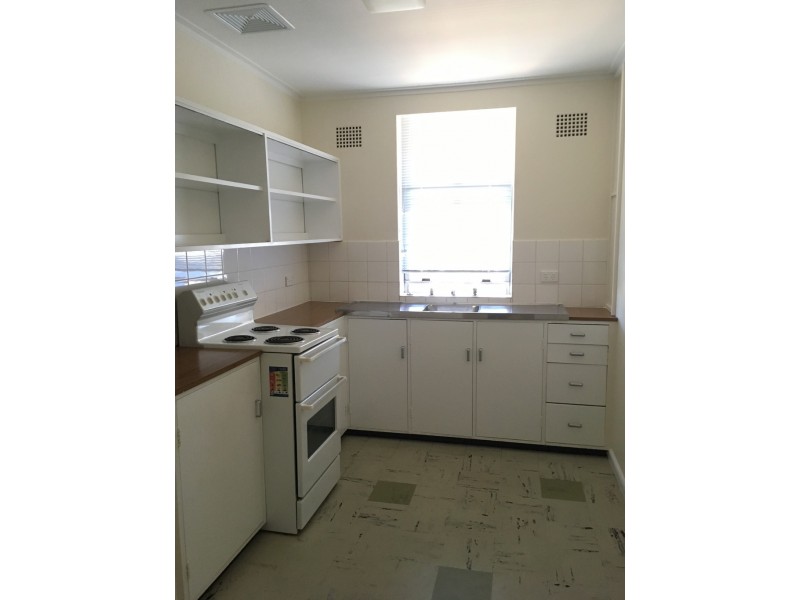 4/6 Golf Street, Tamworth NSW 2340