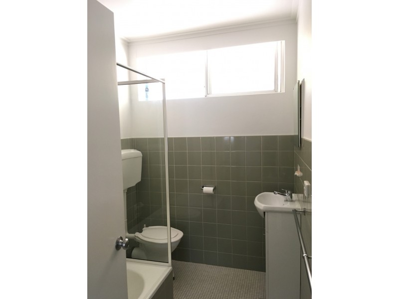 4/6 Golf Street, Tamworth NSW 2340