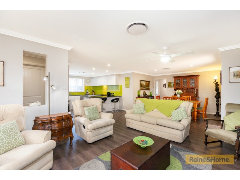 15 The Heights, Tamworth NSW 2340