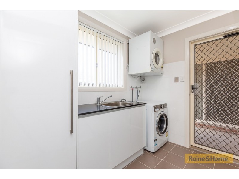 15 The Heights, Tamworth NSW 2340