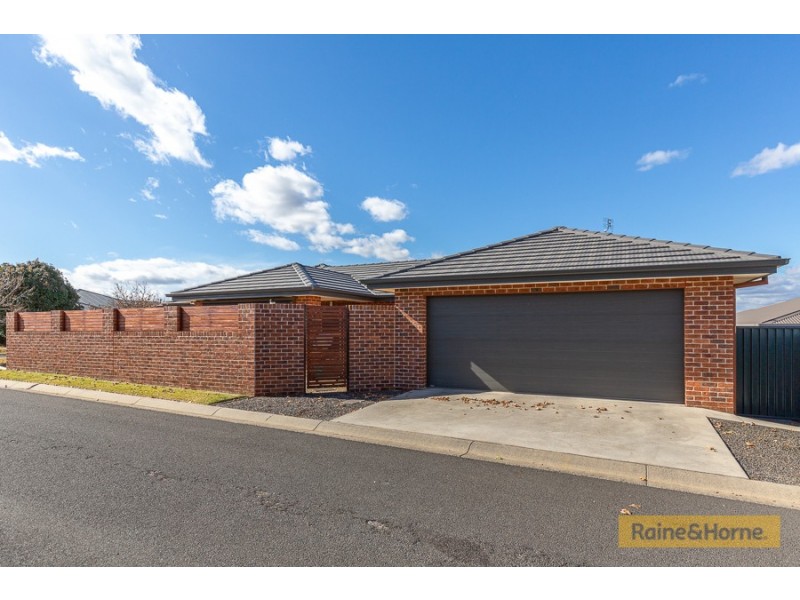15 The Heights, Tamworth NSW 2340