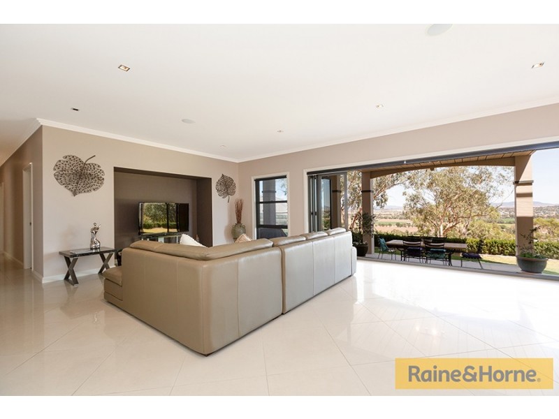 39 Prentice ave, Tamworth NSW 2340